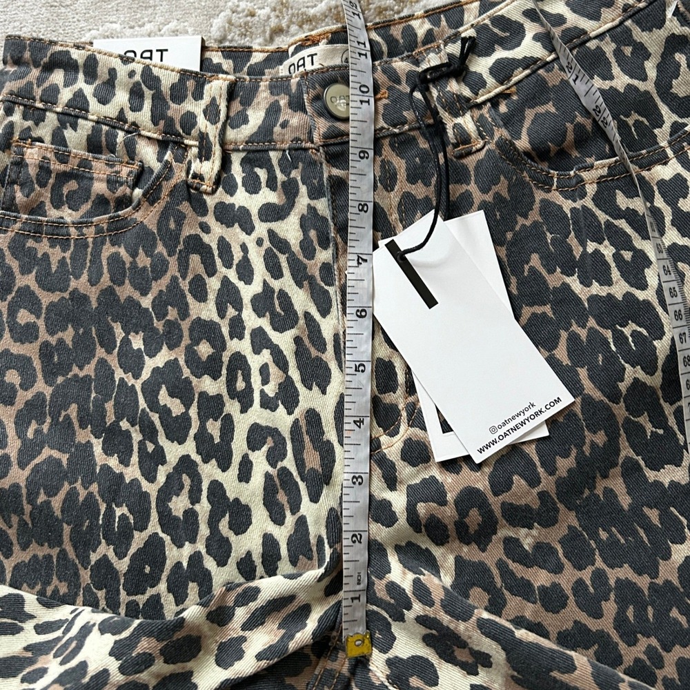 OAT New York Womens Leopard Print Cotton Blend Hi-Rise Wide Leg Jeans NWT - 4/27 - Picture 2 of 7